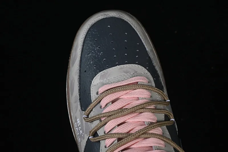 All categories Nk Air Force 1 Air Force series Nk Air Force 1 Low Air Force low-top Nike Air Force 1'07 Low "Mist Powder Diary" Hand-painted graffiti Mist powder diary Air Force 1 low-top casual sneakers CW1888-680